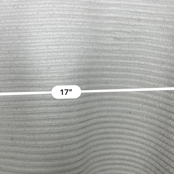 Zara knit white textured sweater - Picture 4 of 4